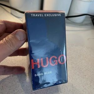 Hugo Boss Hugo Dark Blue perfum